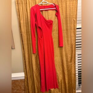Elegant Red Evening Dress with detachable